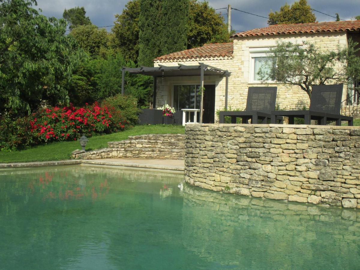 Gite Du Jardin Des Espuys Venasque Exterior foto